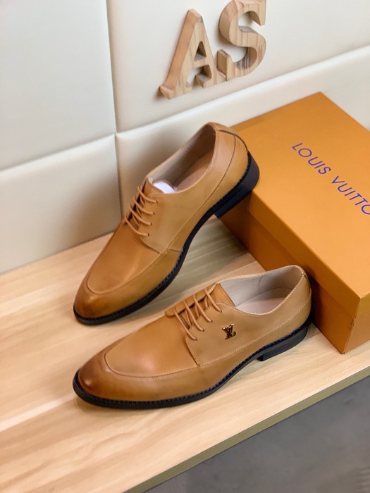 Shoes Louis Vuitton business leather shoes Tan