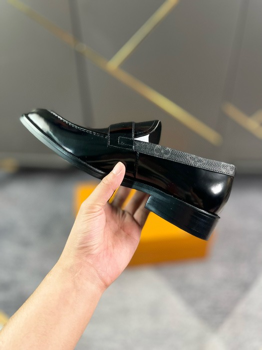 Shoes Louis Vuitton business loafer Black 001