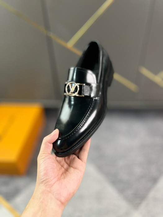 Shoes Louis Vuitton business loafer Black 002