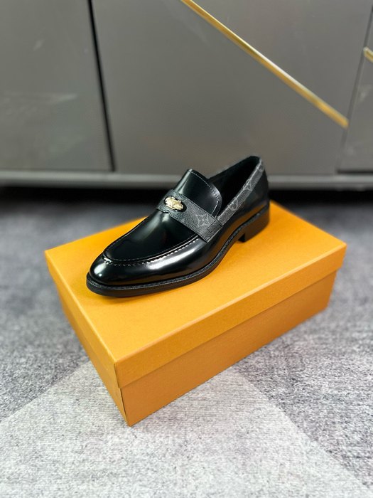 Shoes Louis Vuitton business loafer Black