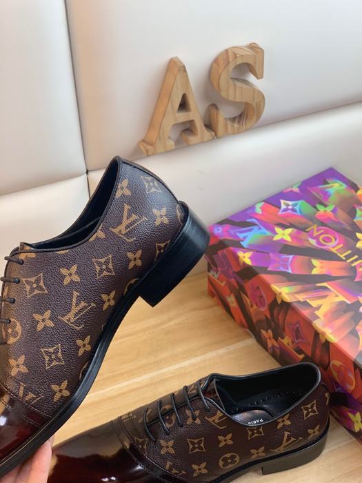 Shoes Louis Vuitton business oxford Brown