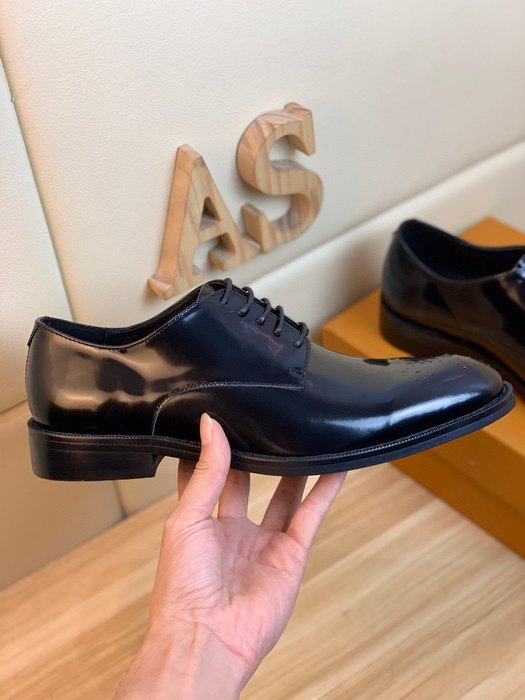 Shoes Louis Vuitton business shoes Black