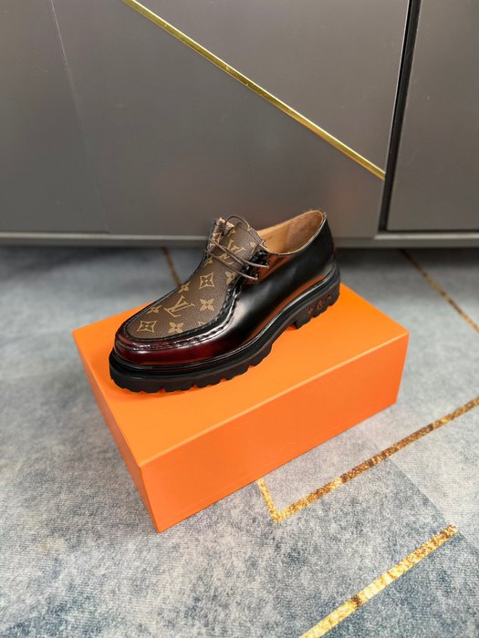 Shoes Louis Vuitton casual loafer Brown