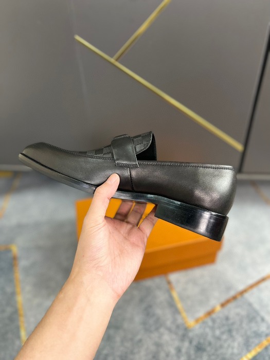 Shoes Louis Vuitton classic loafer Black 001