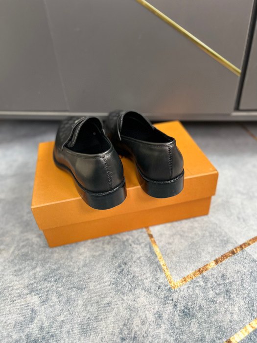 Shoes Louis Vuitton classic loafer Black 001