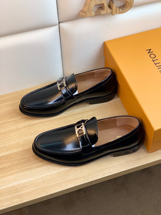 Shoes Louis Vuitton dress loafer Black