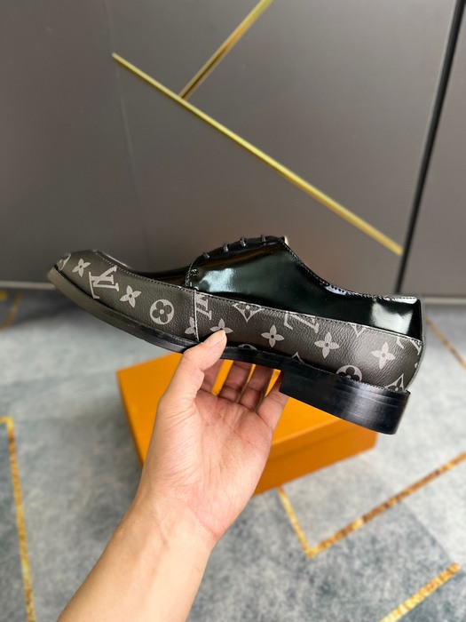 Shoes Louis Vuitton dress shoes Black