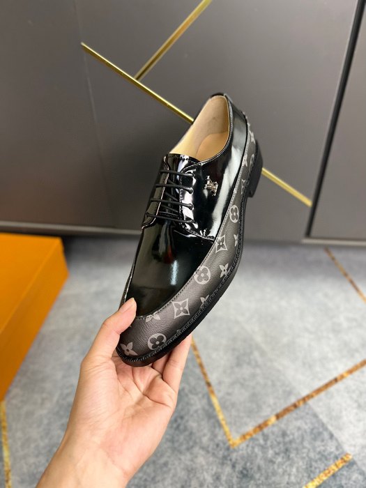 Shoes Louis Vuitton dress shoes Black