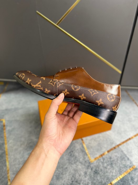 Shoes Louis Vuitton dress shoes Brown