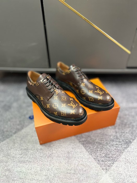 Shoes Louis Vuitton formal derby shoes Brown