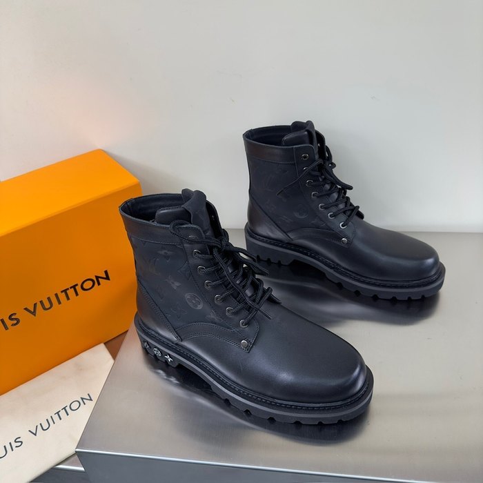 Shoes Louis Vuitton high top casual boots Black 001