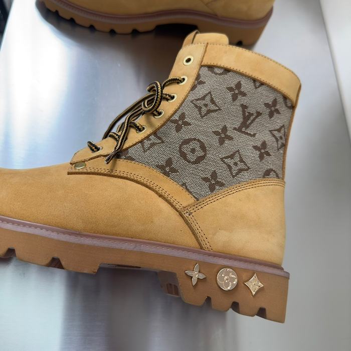 Shoes Louis Vuitton high top casual boots Tan