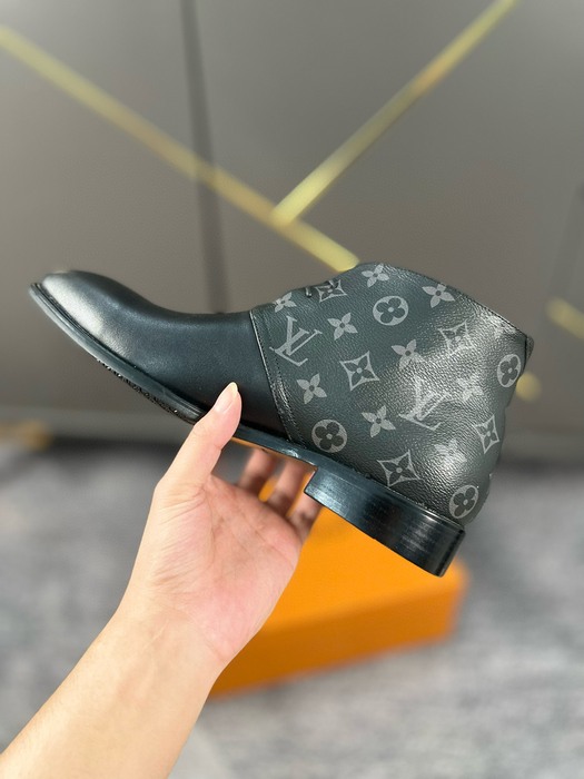 Shoes Louis Vuitton high top leather boots Black