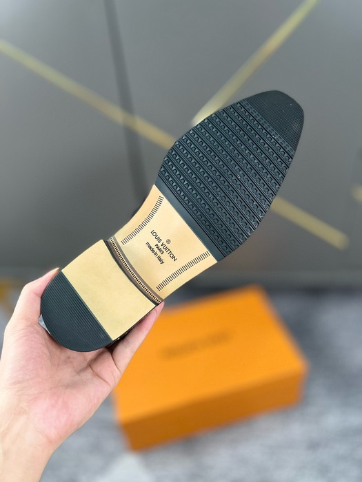 Shoes Louis Vuitton high top leather boots Black