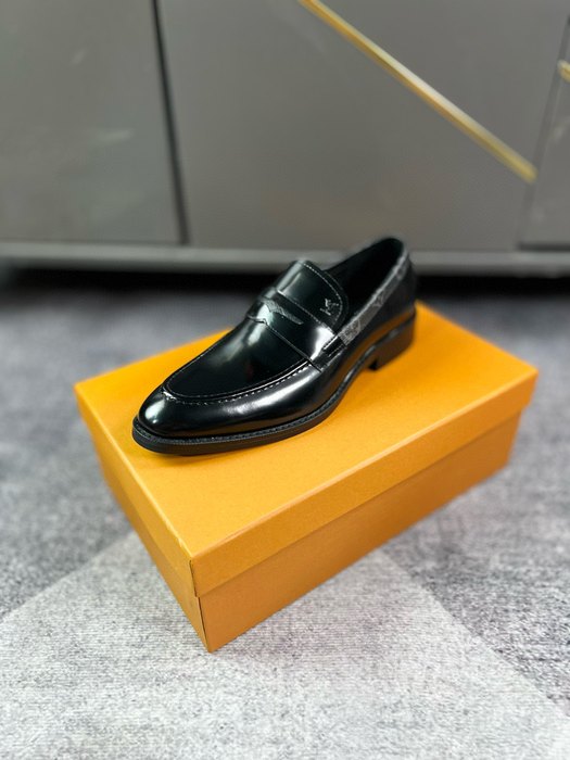 Shoes Louis Vuitton leather loafer Black