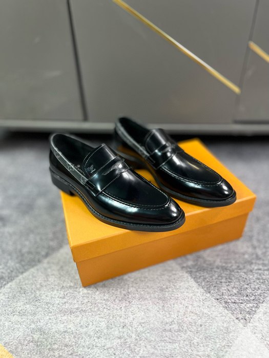 Shoes Louis Vuitton leather loafer Black