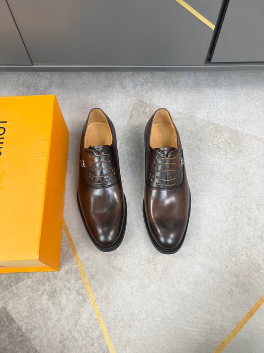 Shoes Louis Vuitton leather oxford Brown