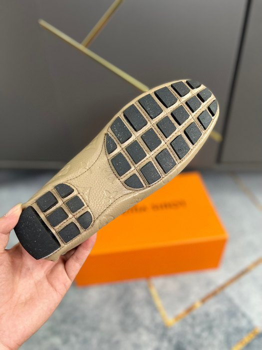 Shoes Louis Vuitton loafer Beige