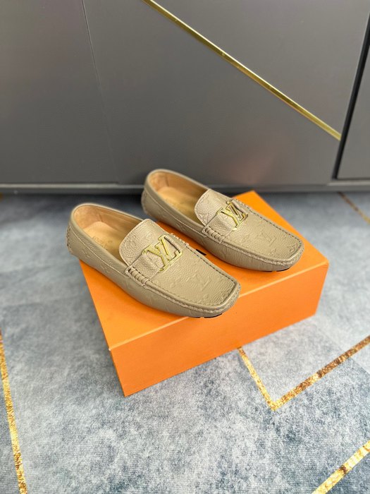Shoes Louis Vuitton loafer Beige