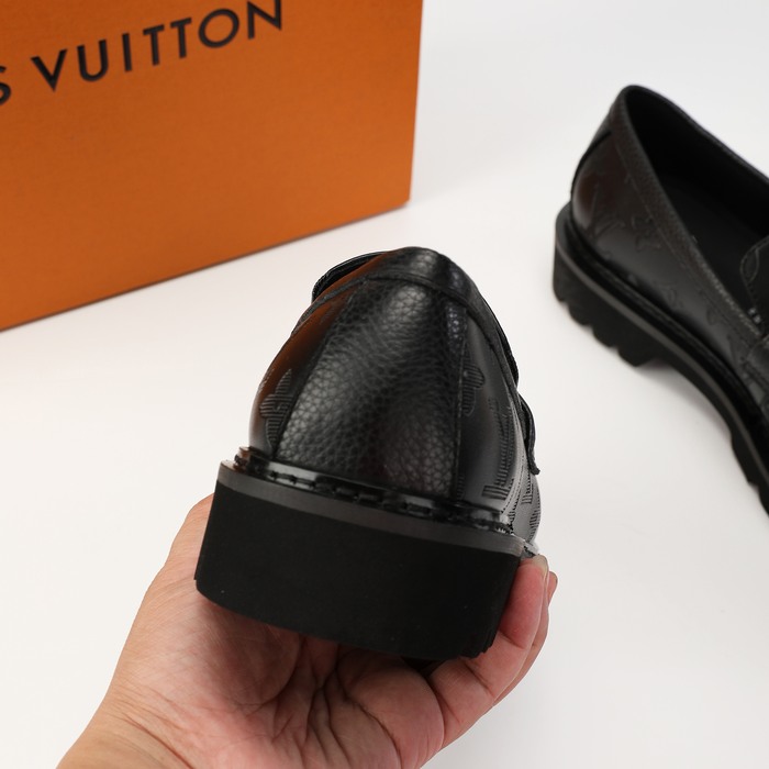 Shoes Louis Vuitton loafer Black 002