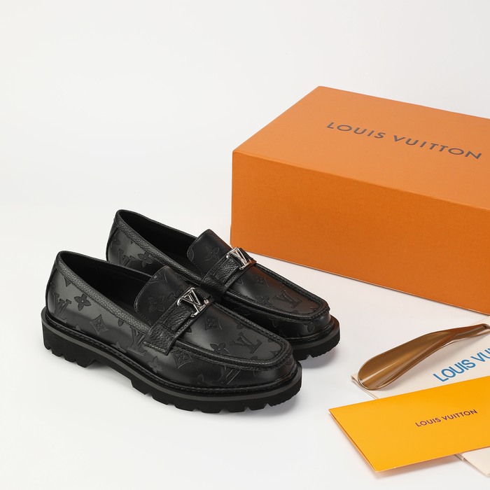 Shoes Louis Vuitton loafer Black 002