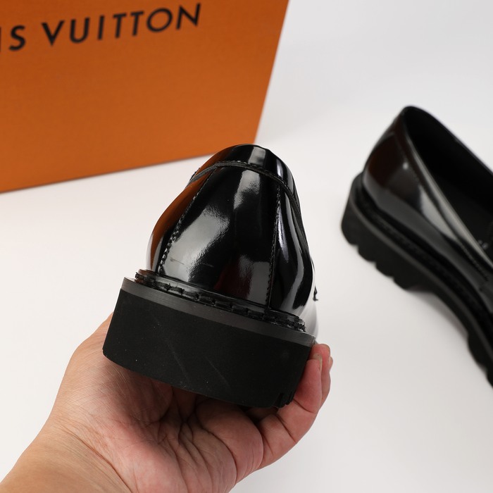 Shoes Louis Vuitton loafer Black 003