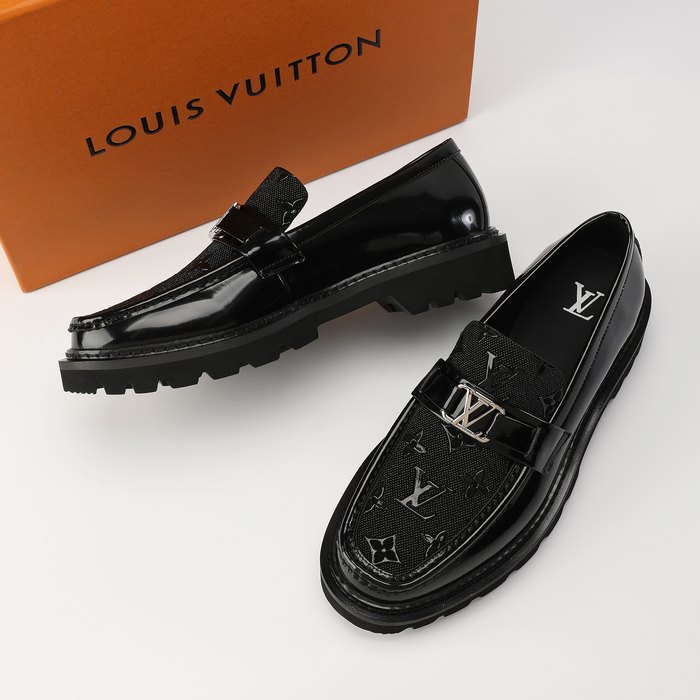 Shoes Louis Vuitton loafer Black 003