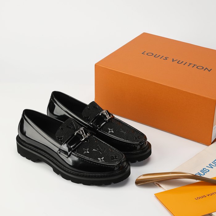 Shoes Louis Vuitton loafer Black 003