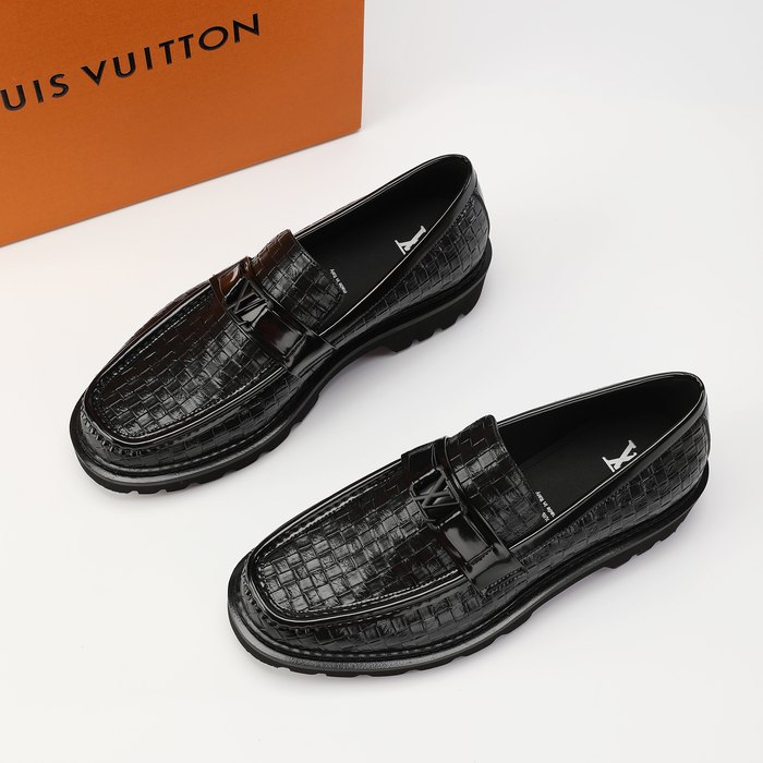 Shoes Louis Vuitton loafer Black 004