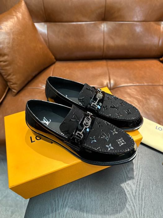Shoes Louis Vuitton loafer Black 005