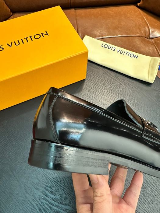 Shoes Louis Vuitton loafer Black 006
