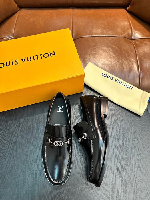 Shoes Louis Vuitton loafer Black 006