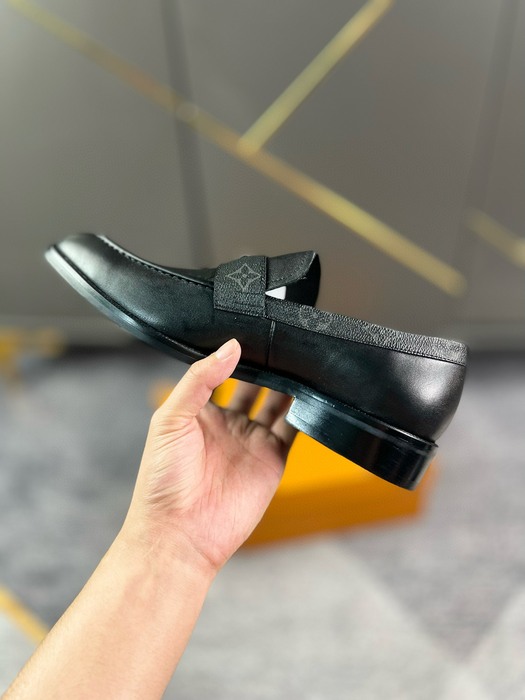 Shoes Louis Vuitton loafer Black 007