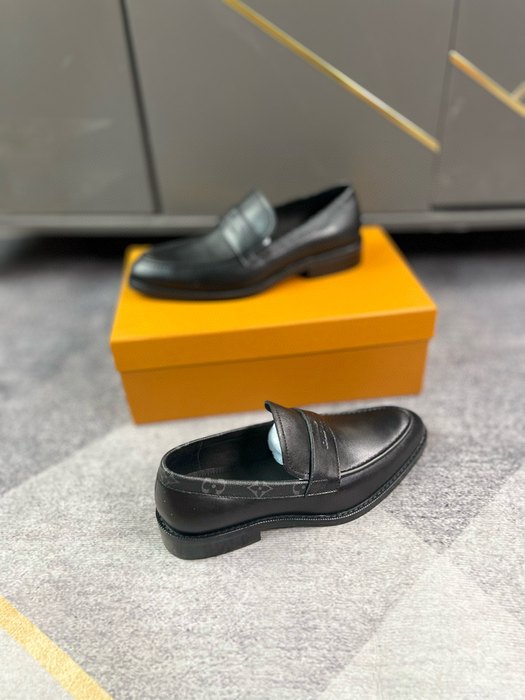 Shoes Louis Vuitton loafer Black 008
