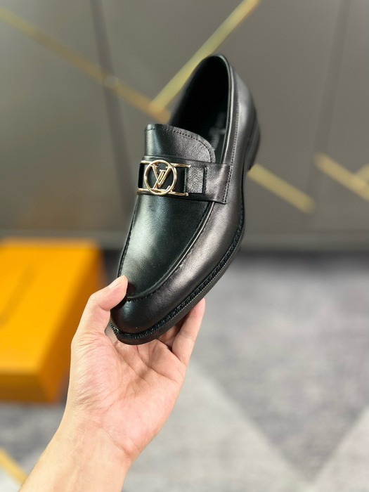 Shoes Louis Vuitton loafer Black 009