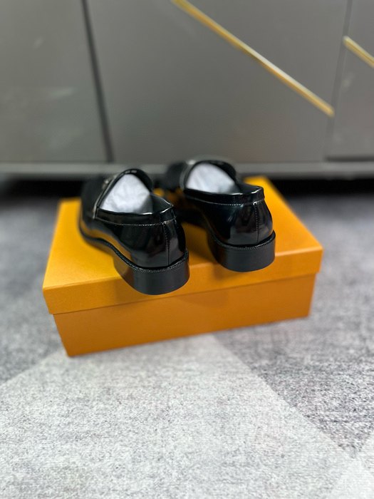 Shoes Louis Vuitton loafer Black 010