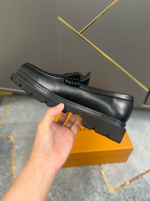 Shoes Louis Vuitton loafer Black 012