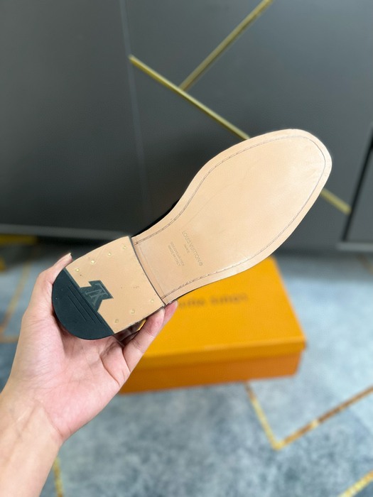 Shoes Louis Vuitton loafer Black 015