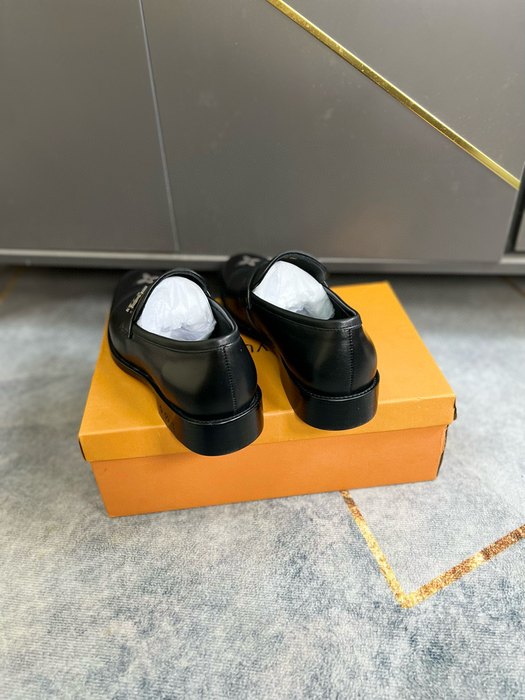 Shoes Louis Vuitton loafer Black 015