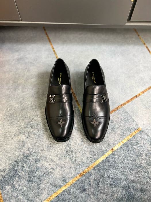 Shoes Louis Vuitton loafer Black 015