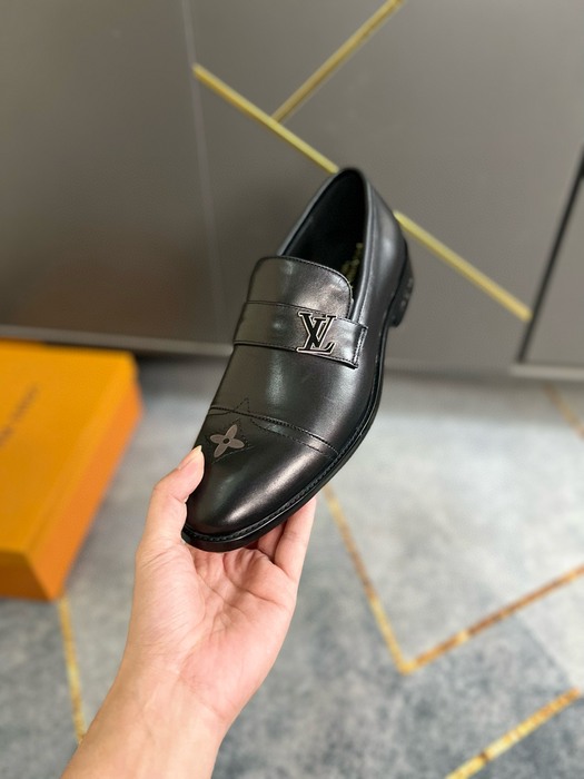 Shoes Louis Vuitton loafer Black 015