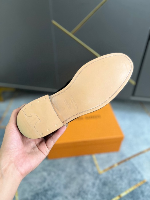 Shoes Louis Vuitton loafer Black 017