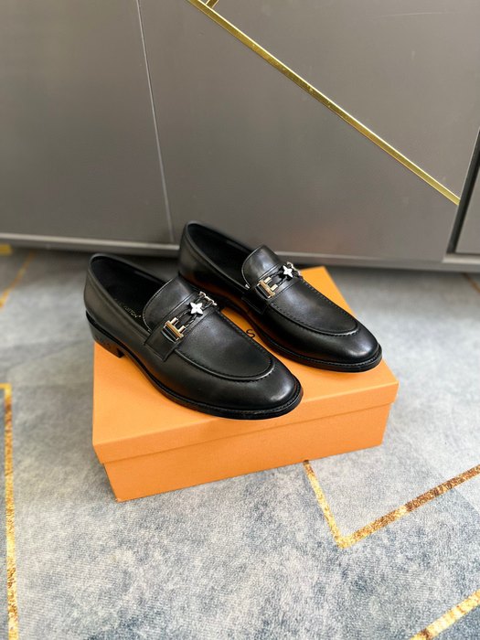 Shoes Louis Vuitton loafer Black 018