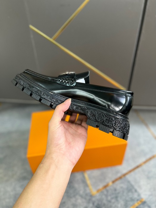 Shoes Louis Vuitton loafer Black 021