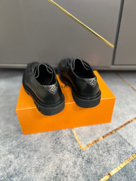 Shoes Louis Vuitton loafer Black 026