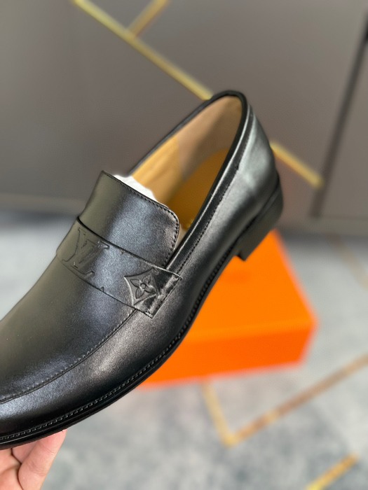Shoes Louis Vuitton loafer Black 032