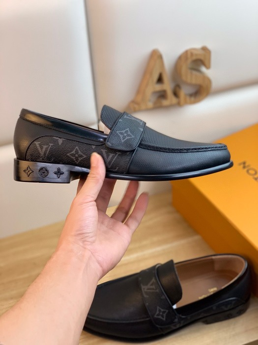 Shoes Louis Vuitton loafer Black 033