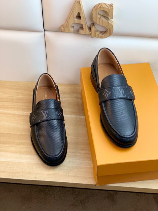 Shoes Louis Vuitton loafer Black 033