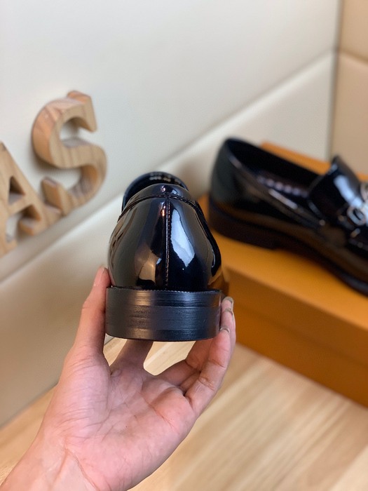 Shoes Louis Vuitton loafer Black 037