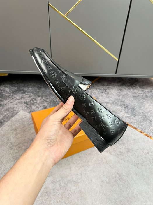 Shoes Louis Vuitton loafer Black 045